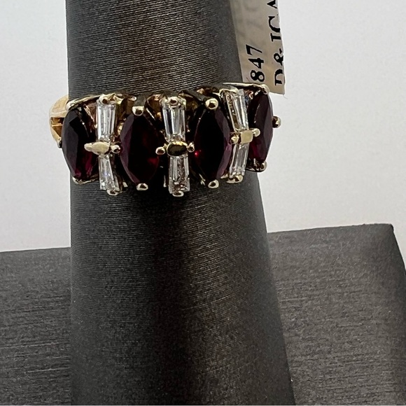 14k Yellow Gold Diamond & Ruby Ring - Picture 3 of 7